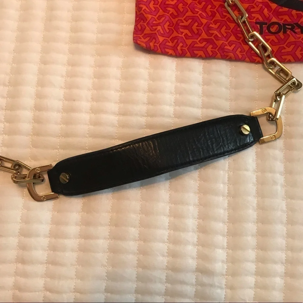❤️ First Owner Tory Burch Reva Black Bag